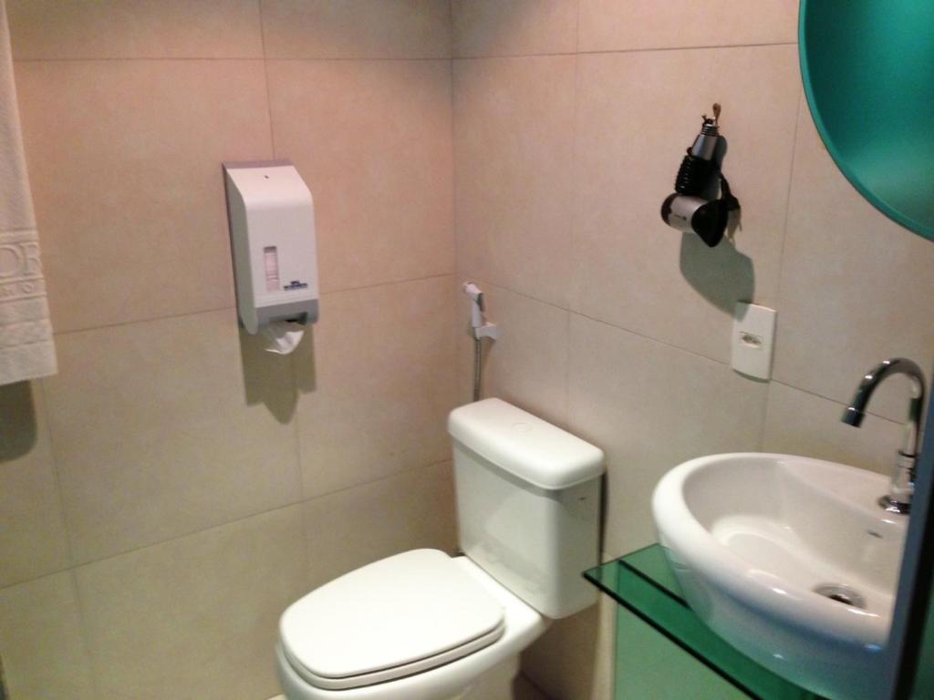 Forum Motel (Adults Only) جابواتاو دوس غوارارابيس الغرفة الصورة